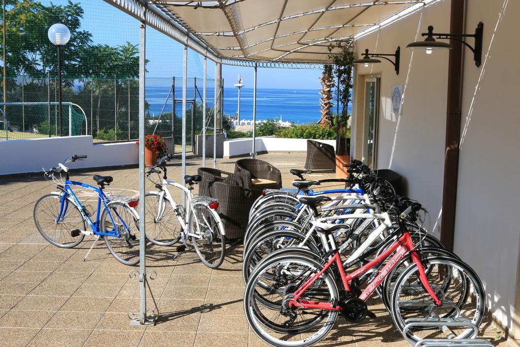 Hotel Residence Miramare Torre Vado Exterior photo